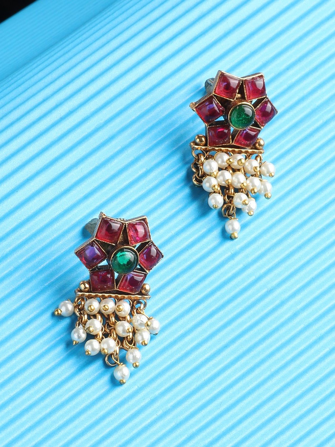

NILA Contemporary Jhumkas Earrings, Gold