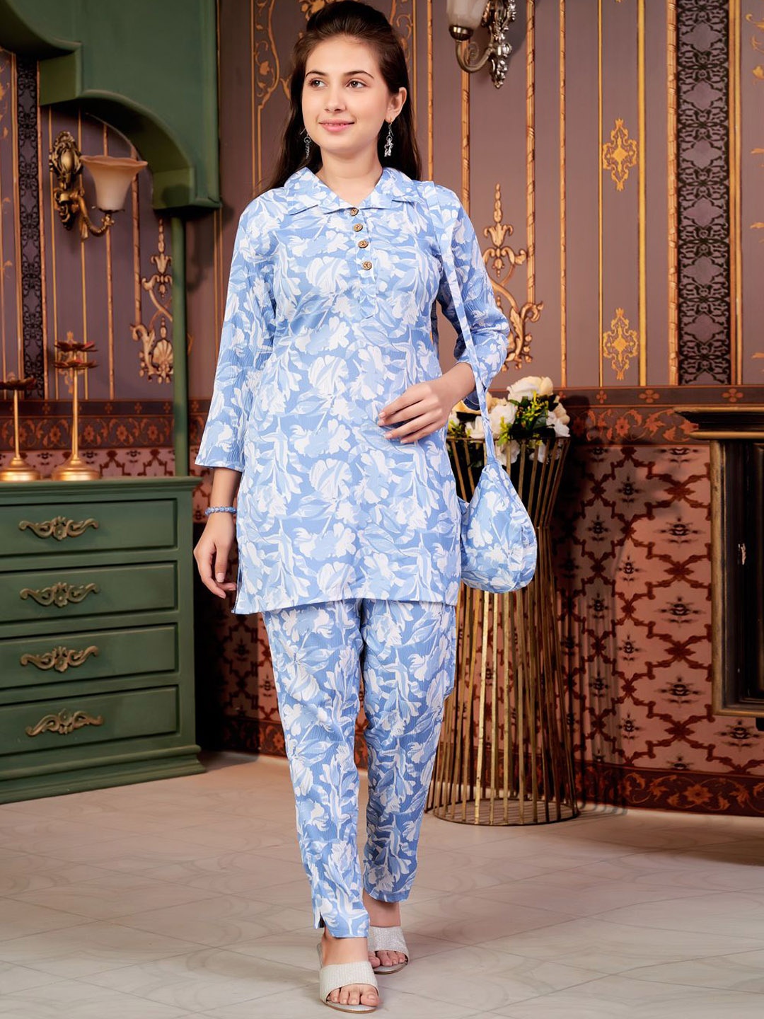 

Sangria Girls Printed Clothing Set, Blue