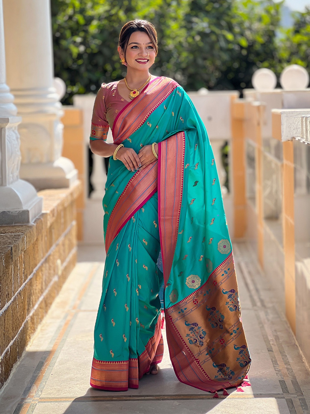 

Ekta Textiles Woven Design Zari Pure Silk Paithani Saree, Turquoise blue