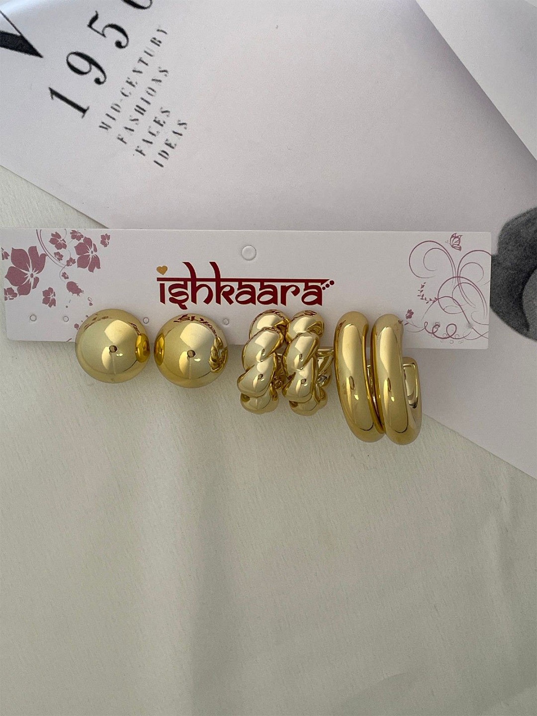

ISHKAARA Contemporary Hoop Earrings, Gold