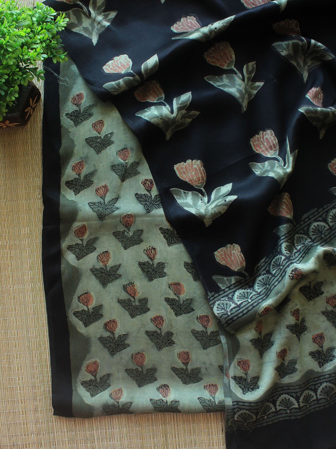 

Weaves of Tradition Printed Unstitched Dress Material, Black