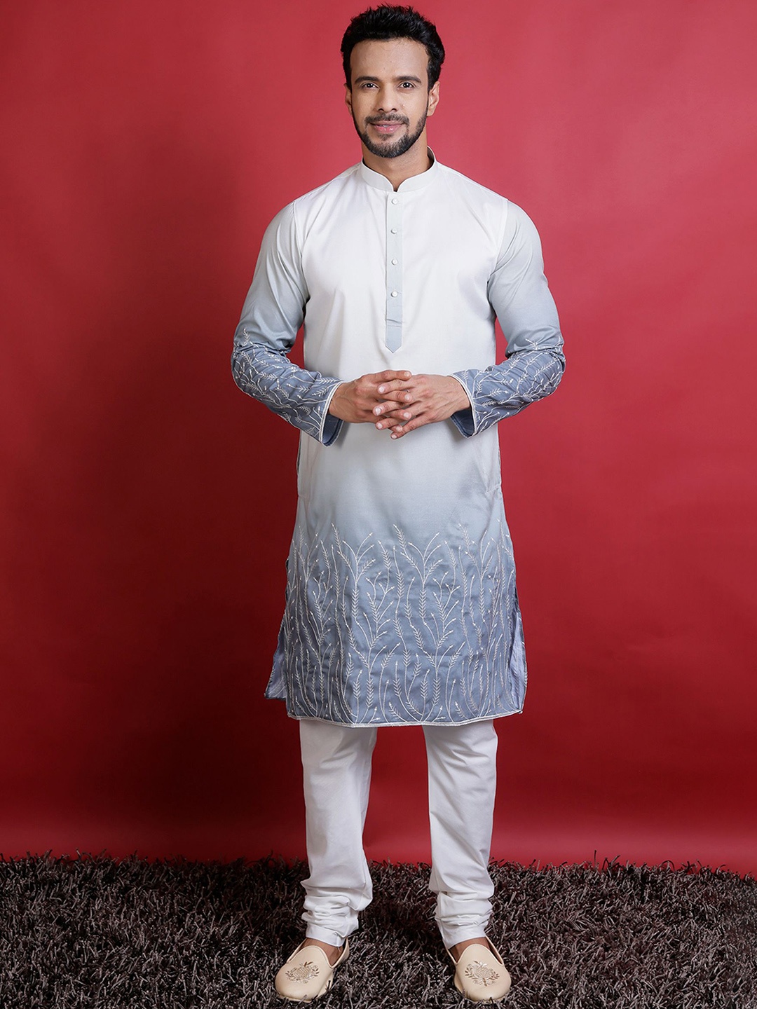 

KHAAS Men Floral Thread Work Kurta, Grey