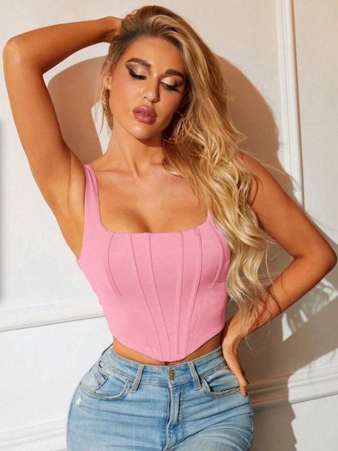 

Projas Sweetheart Neck Crop Top, Pink