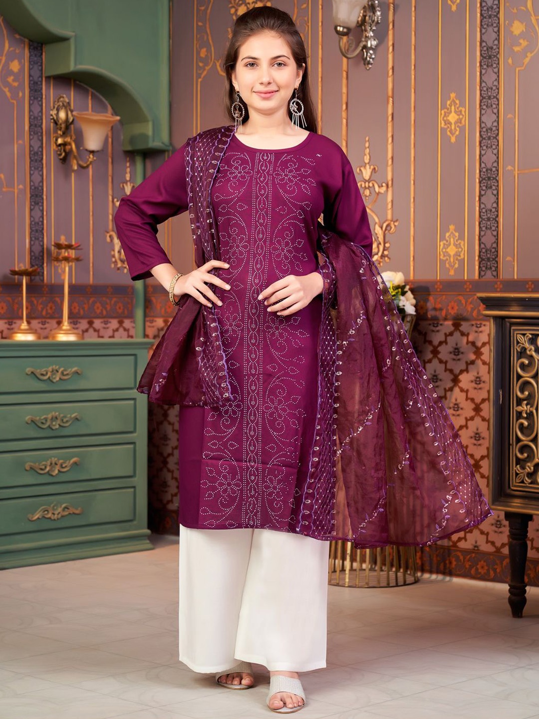

BAESD Girls Ethnic Motifs Printed Flared Sleeves Mirror Work Kurta, Purple