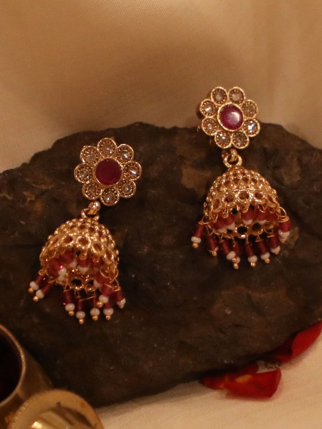 

NILA Contemporary Jhumkas Earrings, Gold