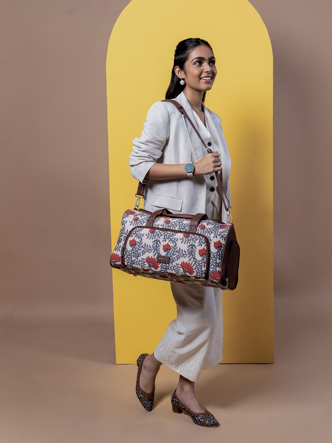 

ZOUK Printed Large Casual Duffel Bag, Brown