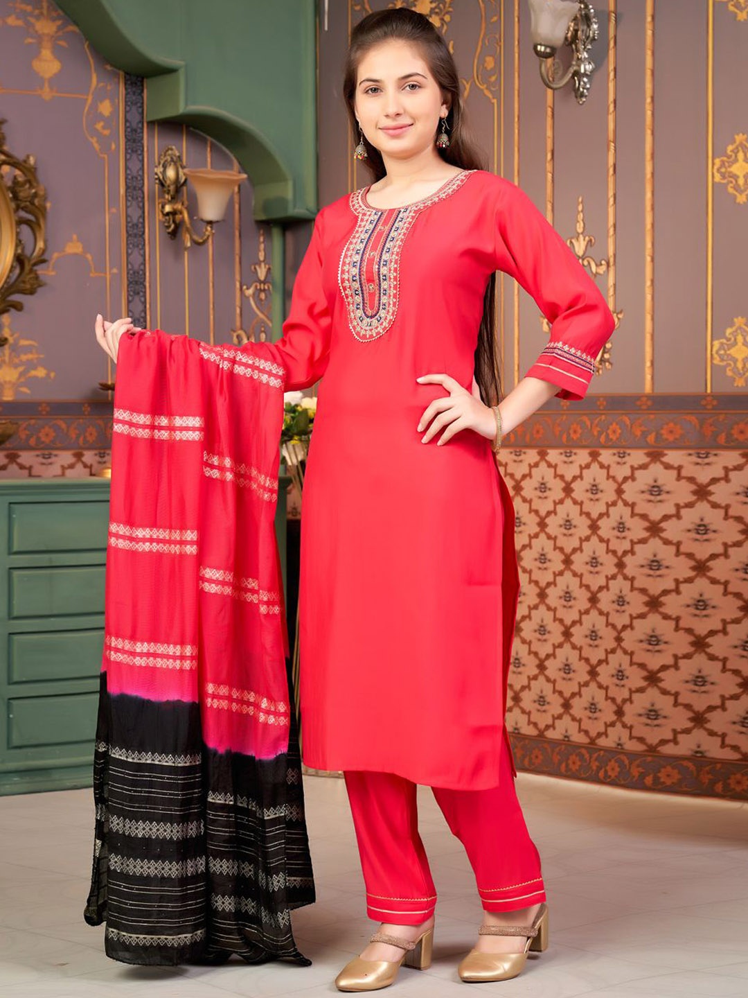 

Sangria Girls Embroidered Kurta Trouser With Dupatta, Red