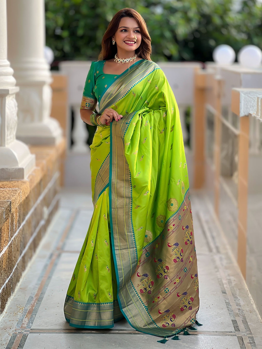 

Ekta Textiles Woven Design Zari Pure Silk Paithani Saree, Green