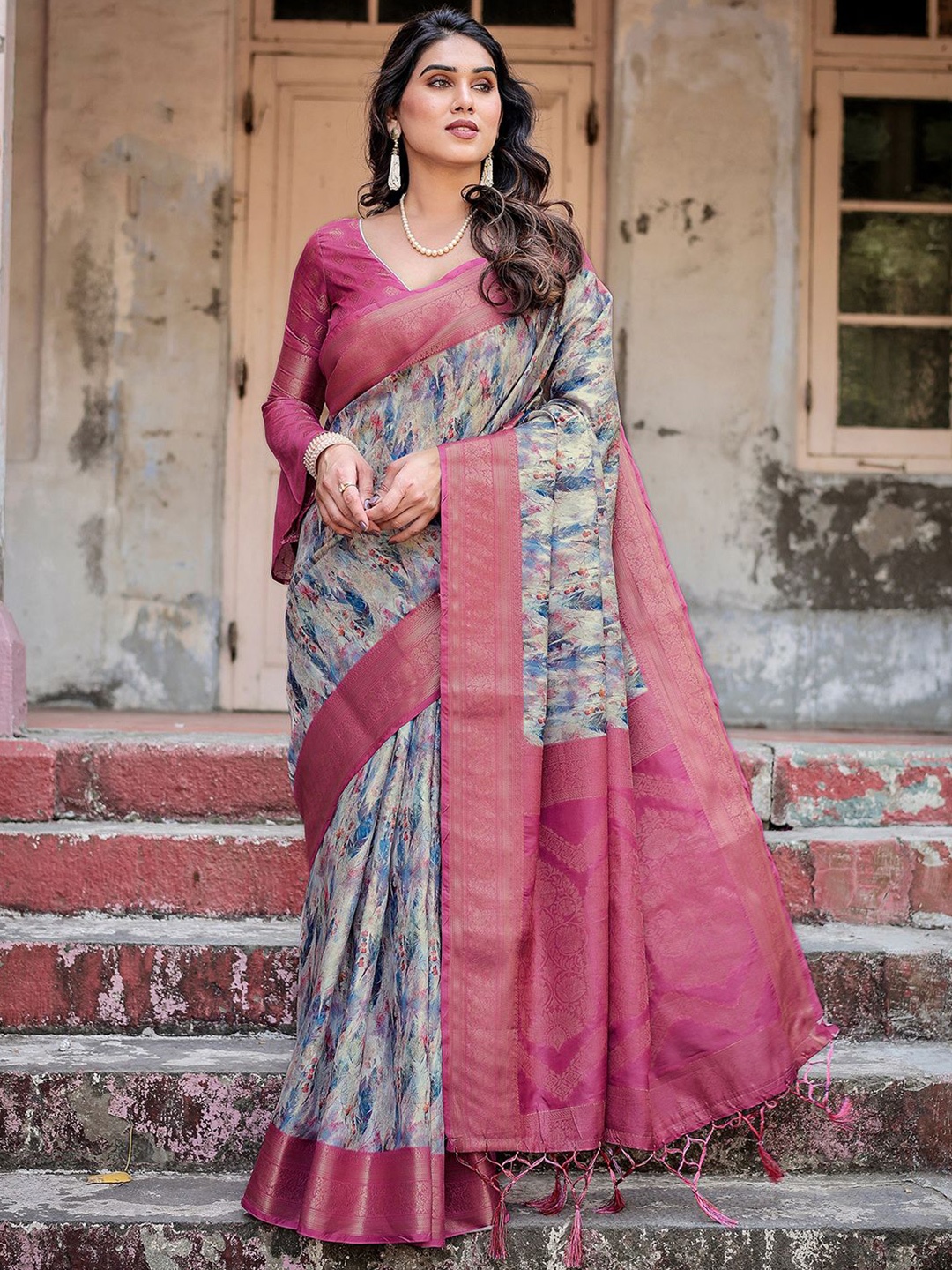 

DIVASTRI Woven Design Zari Pure Silk Banarasi Saree, Grey