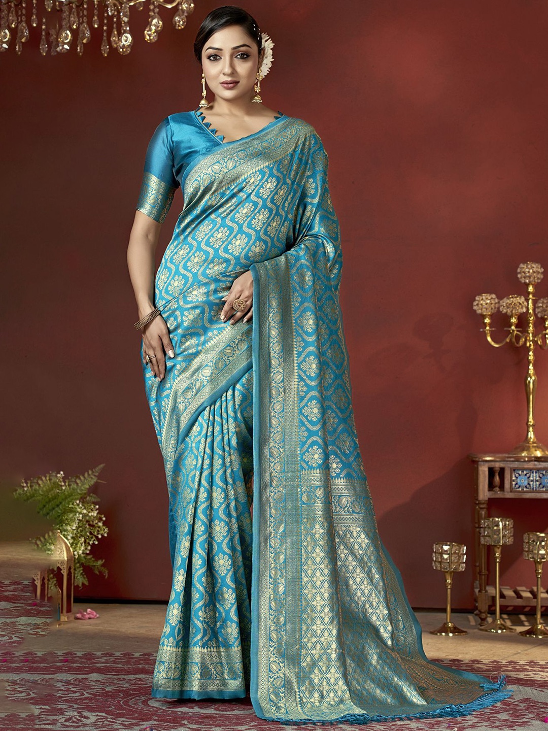 

DIVASTRI Ethenic Woven Design Zari Silk Banarasi Saree, Blue