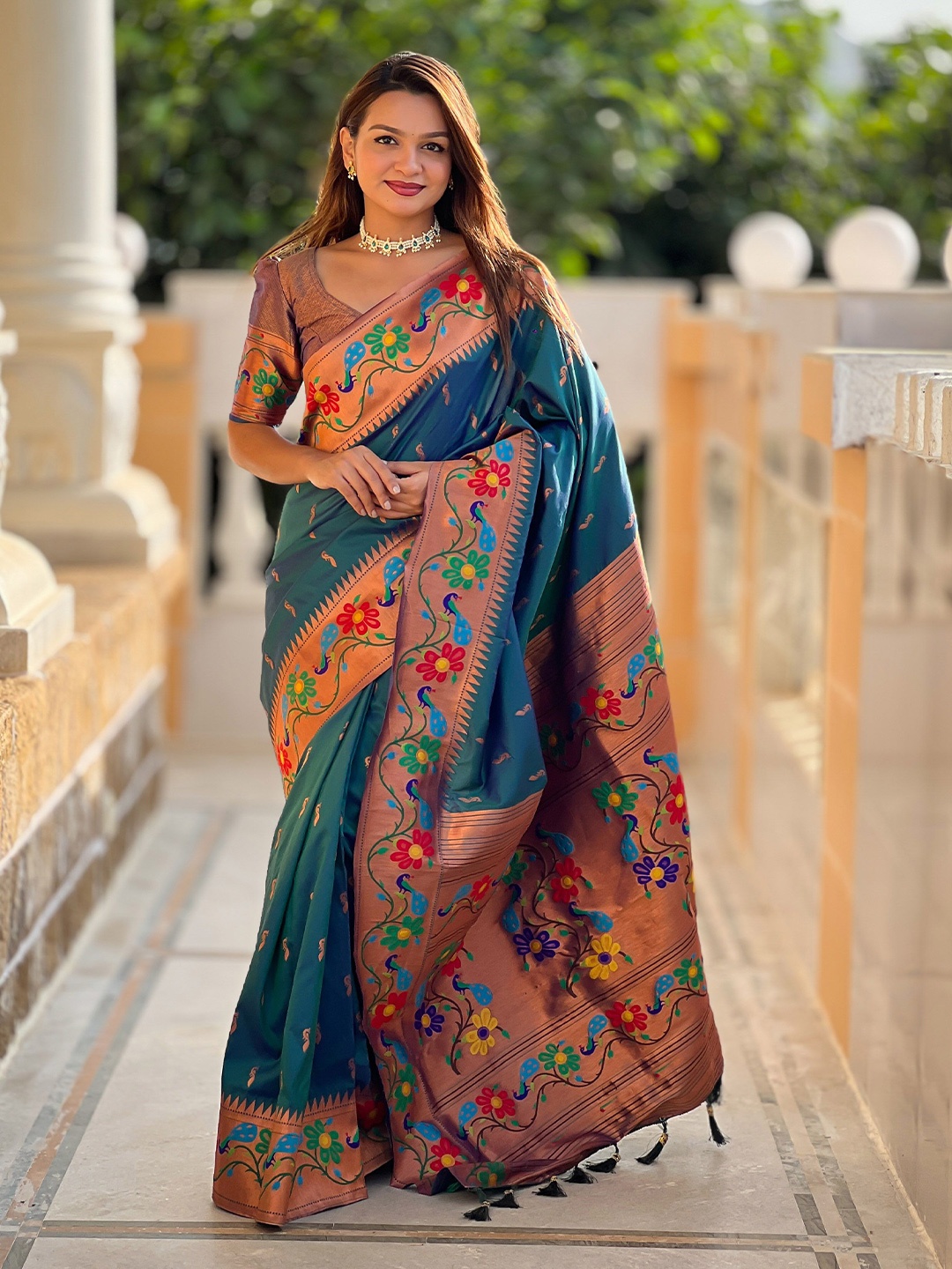

Ekta Textiles Woven Design Zari Pure Silk Designer Paithani Saree, Navy blue