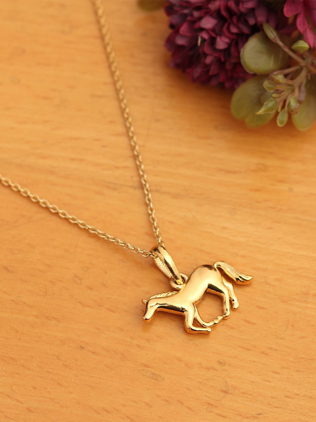 

Metronaut Gold-Plated Animal Shaped Pendants