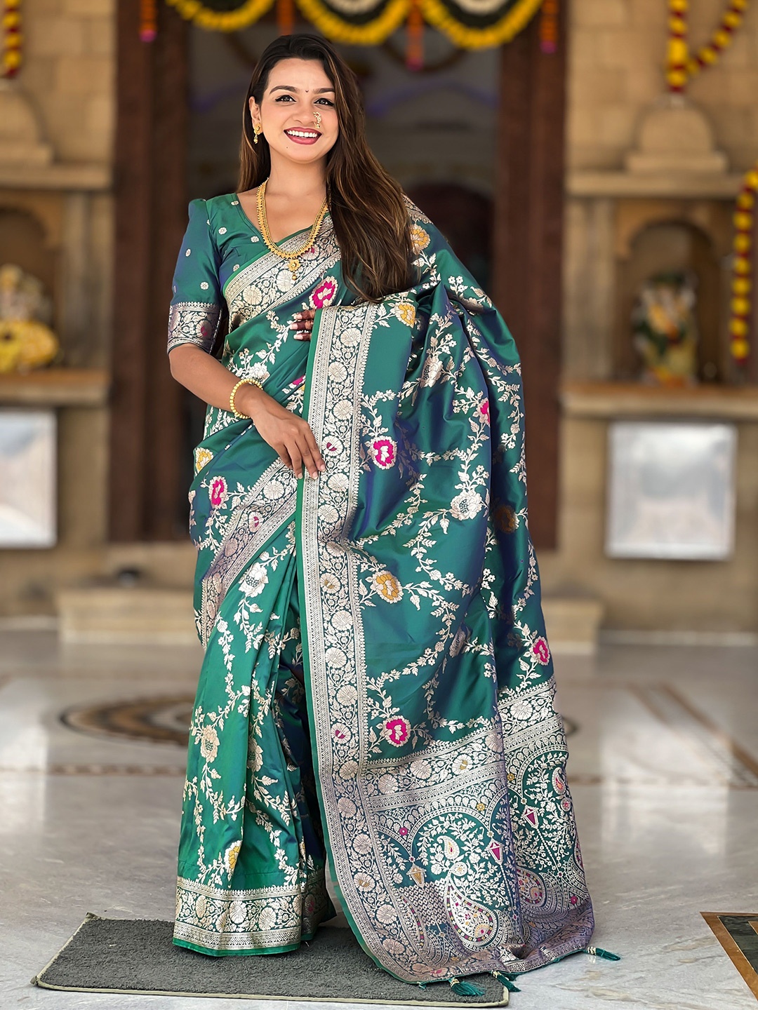 

Ekta Textiles Woven Design Zari Pure Silk Banarasi Saree, Turquoise blue