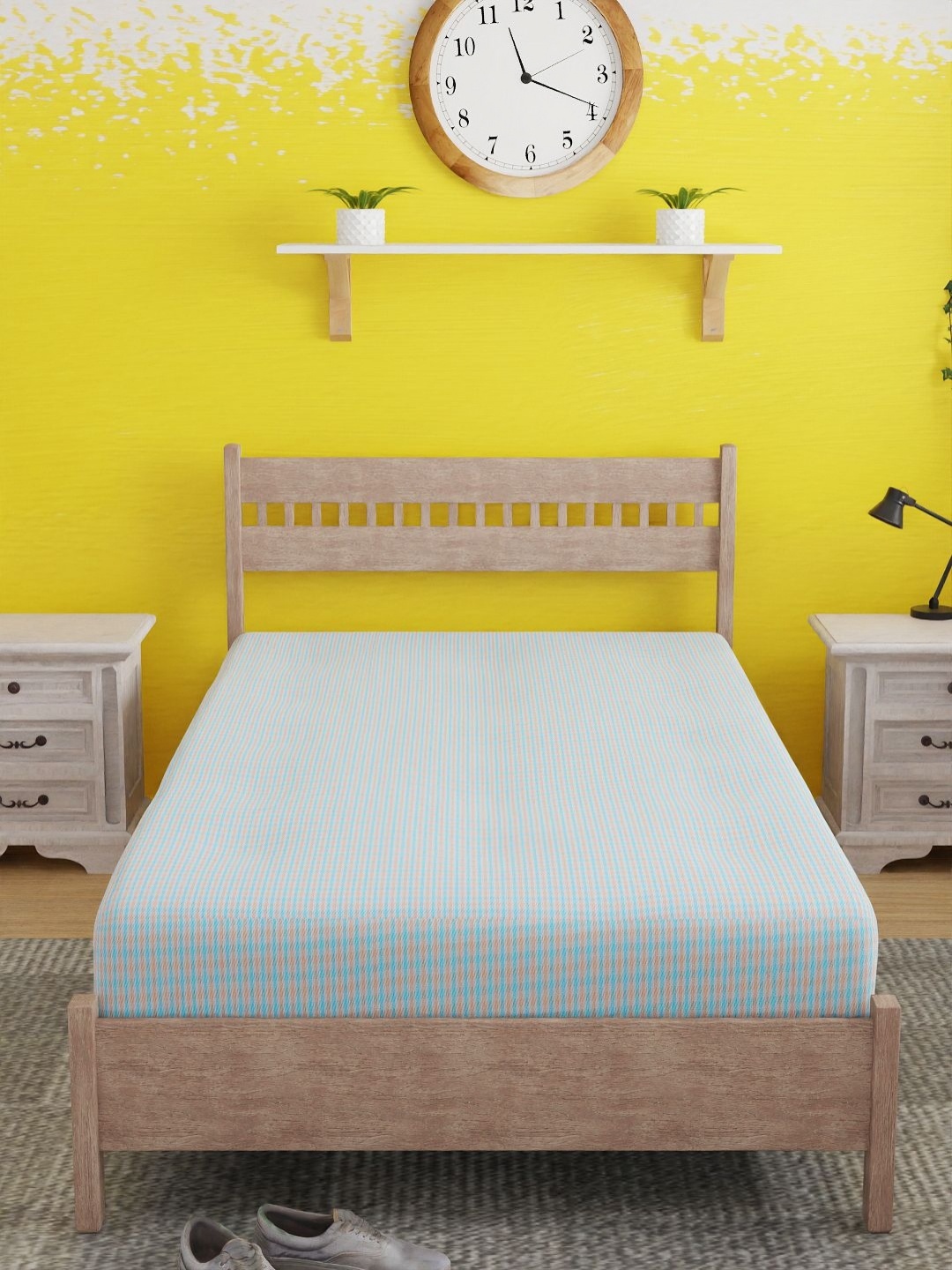 

ZAHYA Blue & Beige Geometric 144 TC Single Bedsheet with Pillow Covers