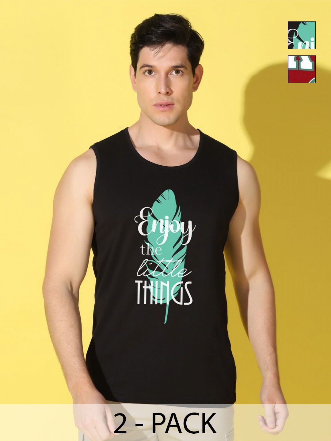 

WOOSTRO Men Typography 2 Printed Applique Slim Fit T-shirt, Black