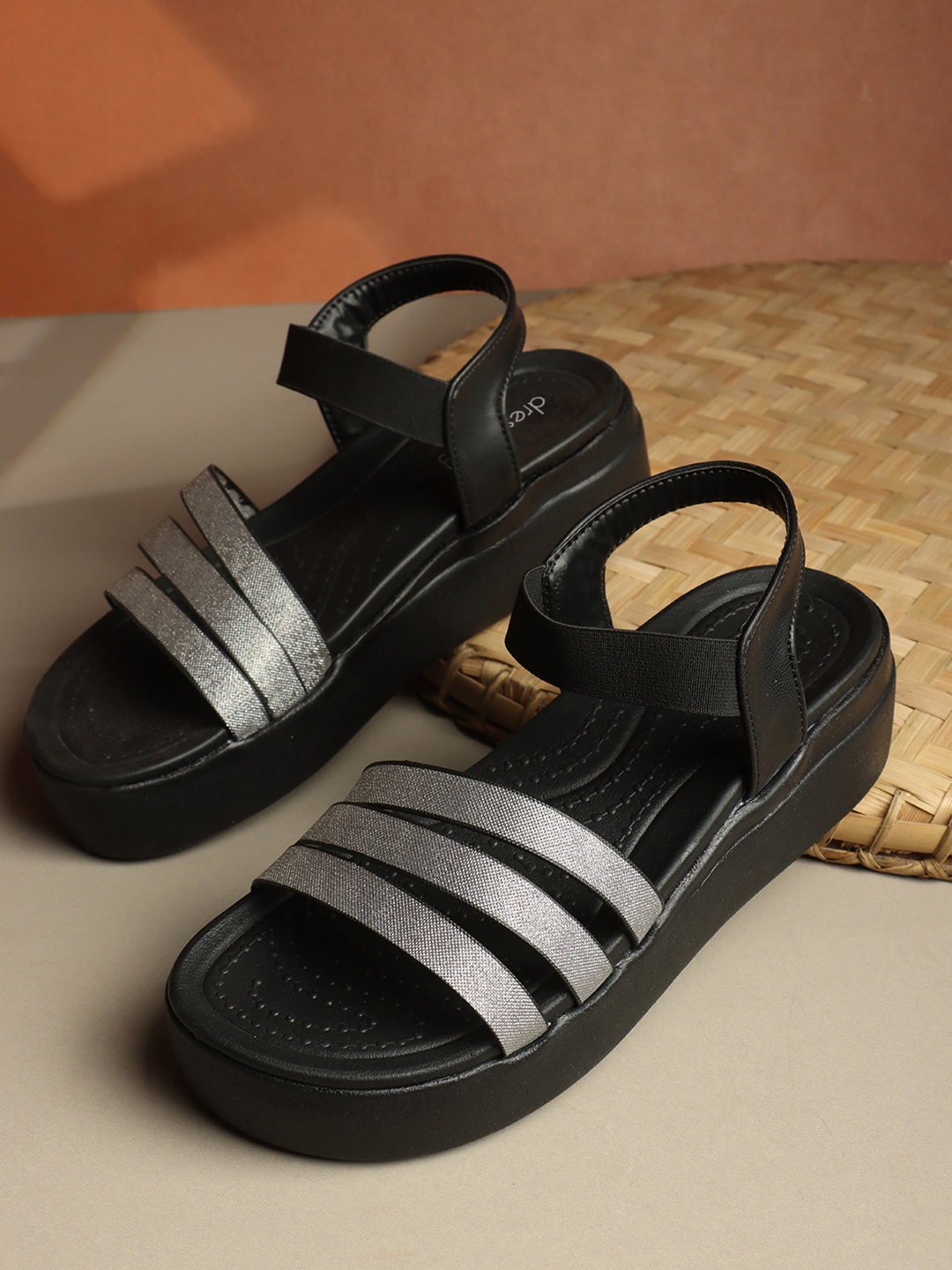 

DressBerry Women Comfort Sandals, Black