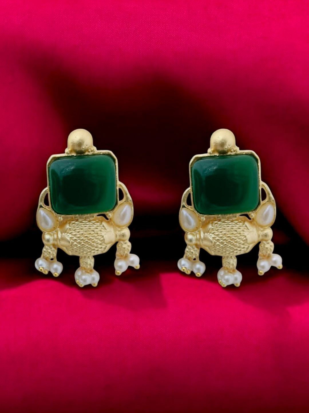

TISHUL JEWELS Classic Drop Earrings, Green