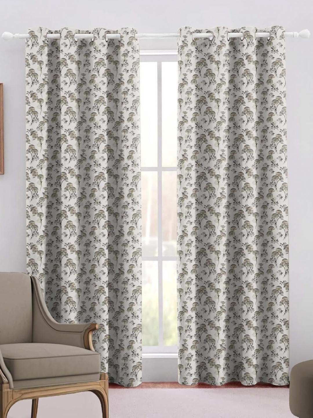 

Trance Home Linen Silver-Toned & White Floral Door Curtain