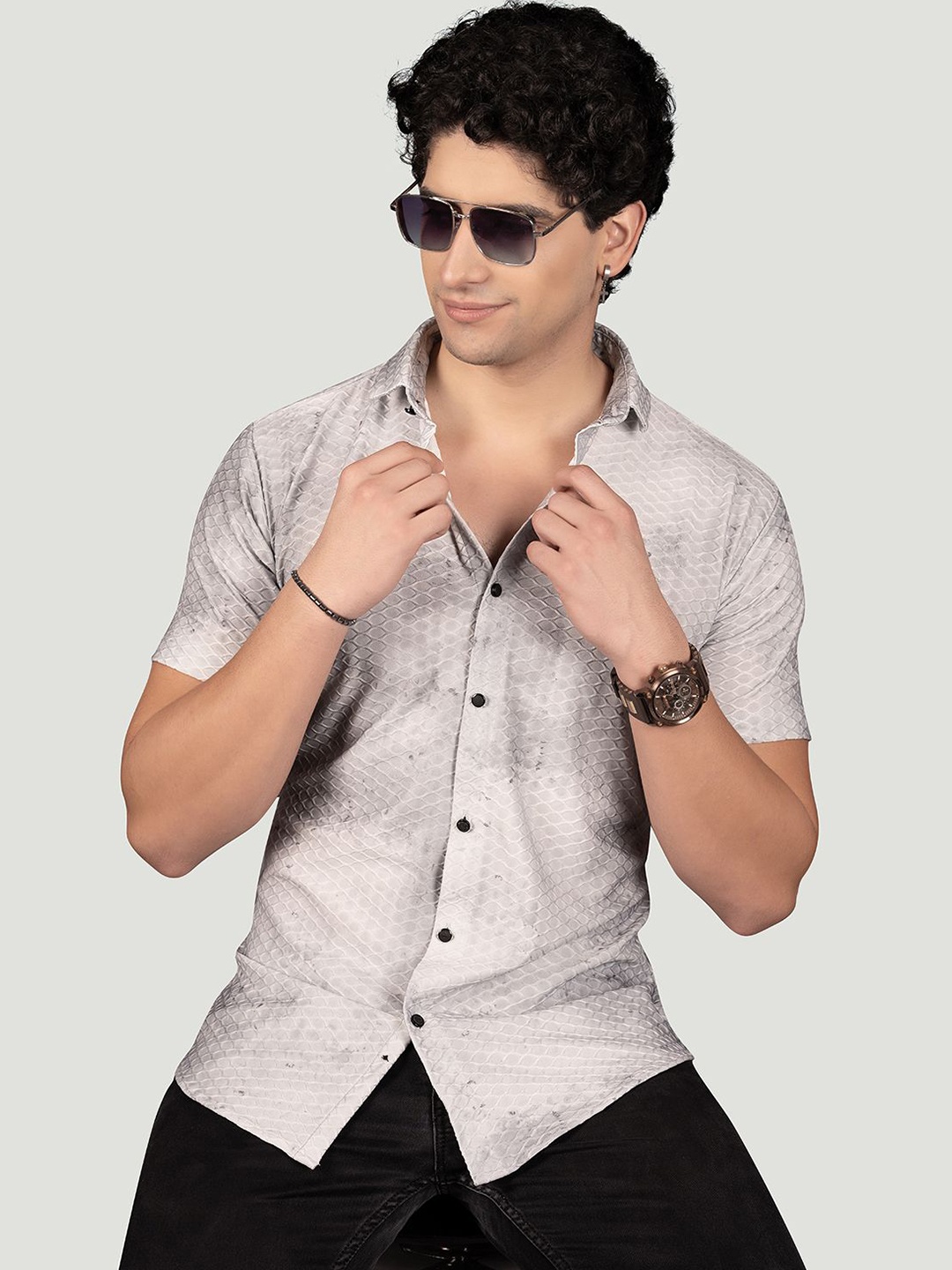 

ALMATY Men Comfort Slim Fit Opaque Faded Casual Shirt, Grey