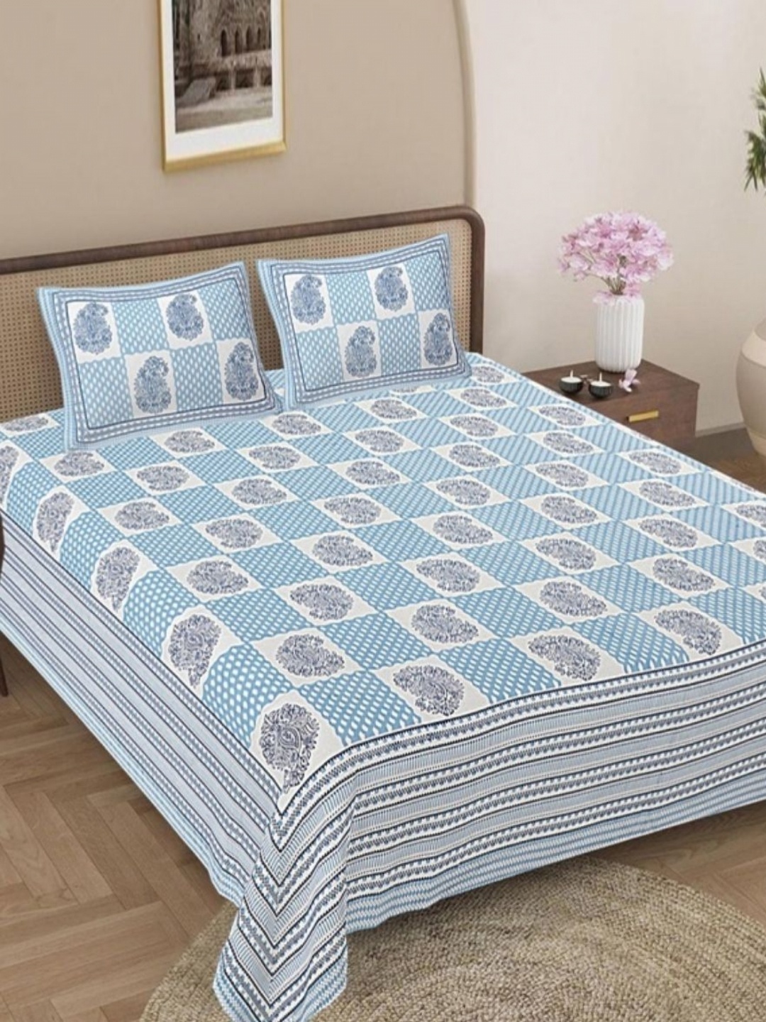 

Jaipur Weaves Blue & White Ethnic Motifs 180 TC Cotton King Bedsheet Set 2.74 m x 2.74 m