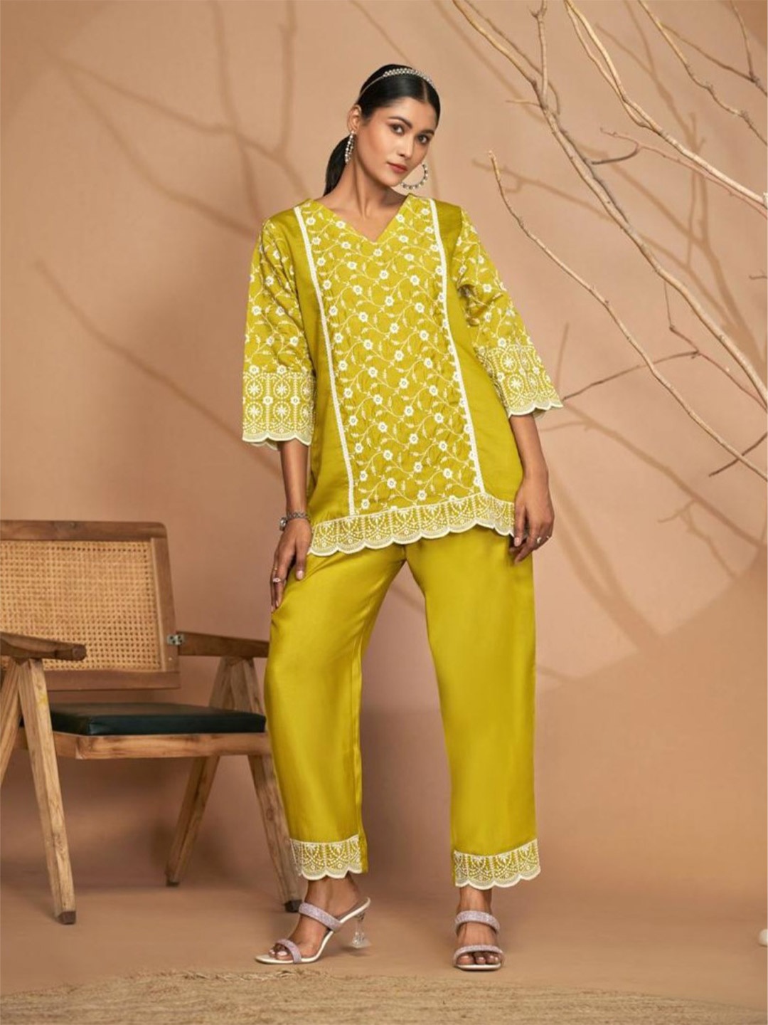 

AUTUMN LANE Jaideep Amber Embroidered Tunic With Trousers Co-Ords, Gold