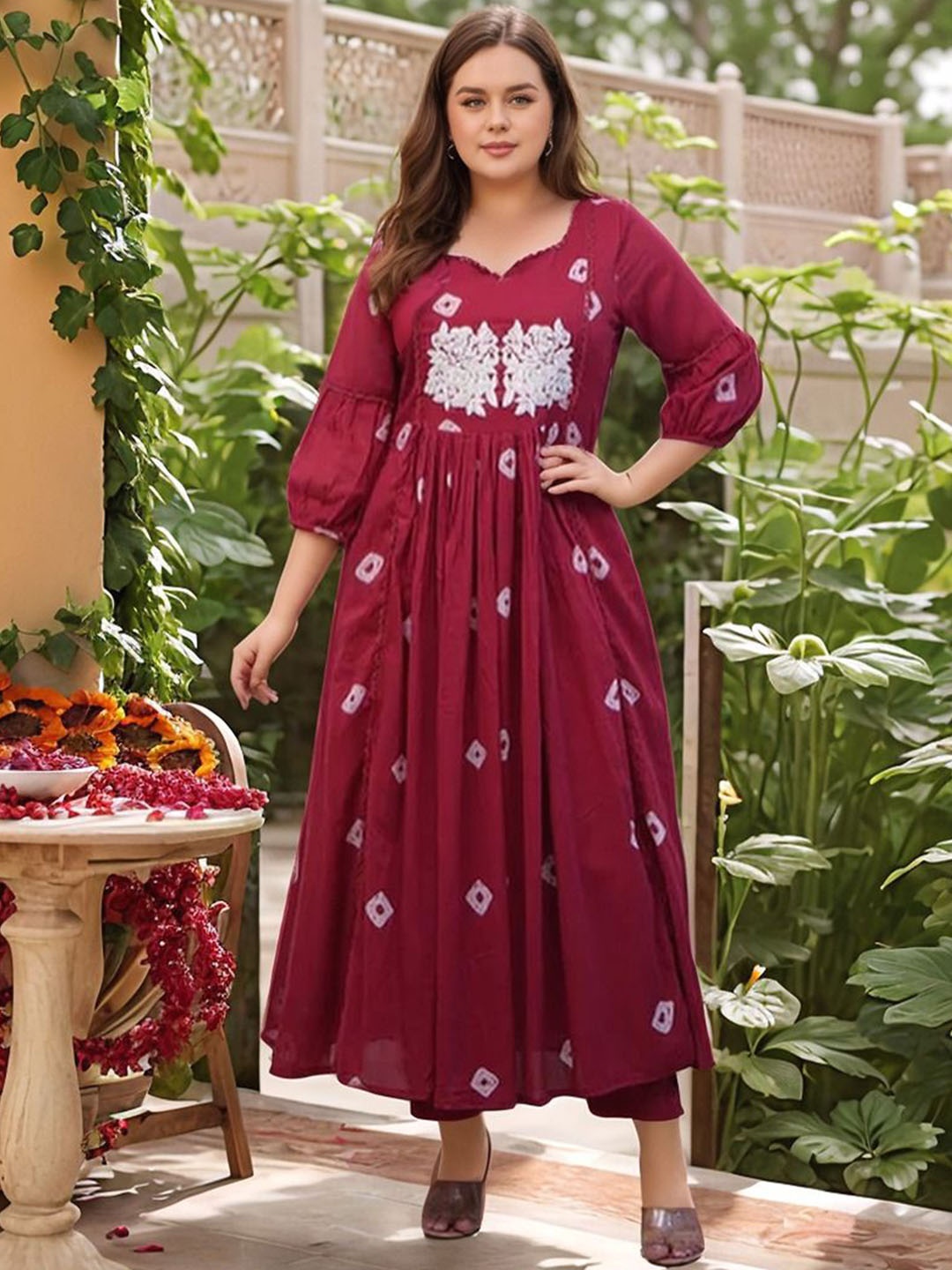 

GoSriKi Bandhani Printed Thread Work Sweetheart Neck Anarkali Kurta With Trousers, Maroon