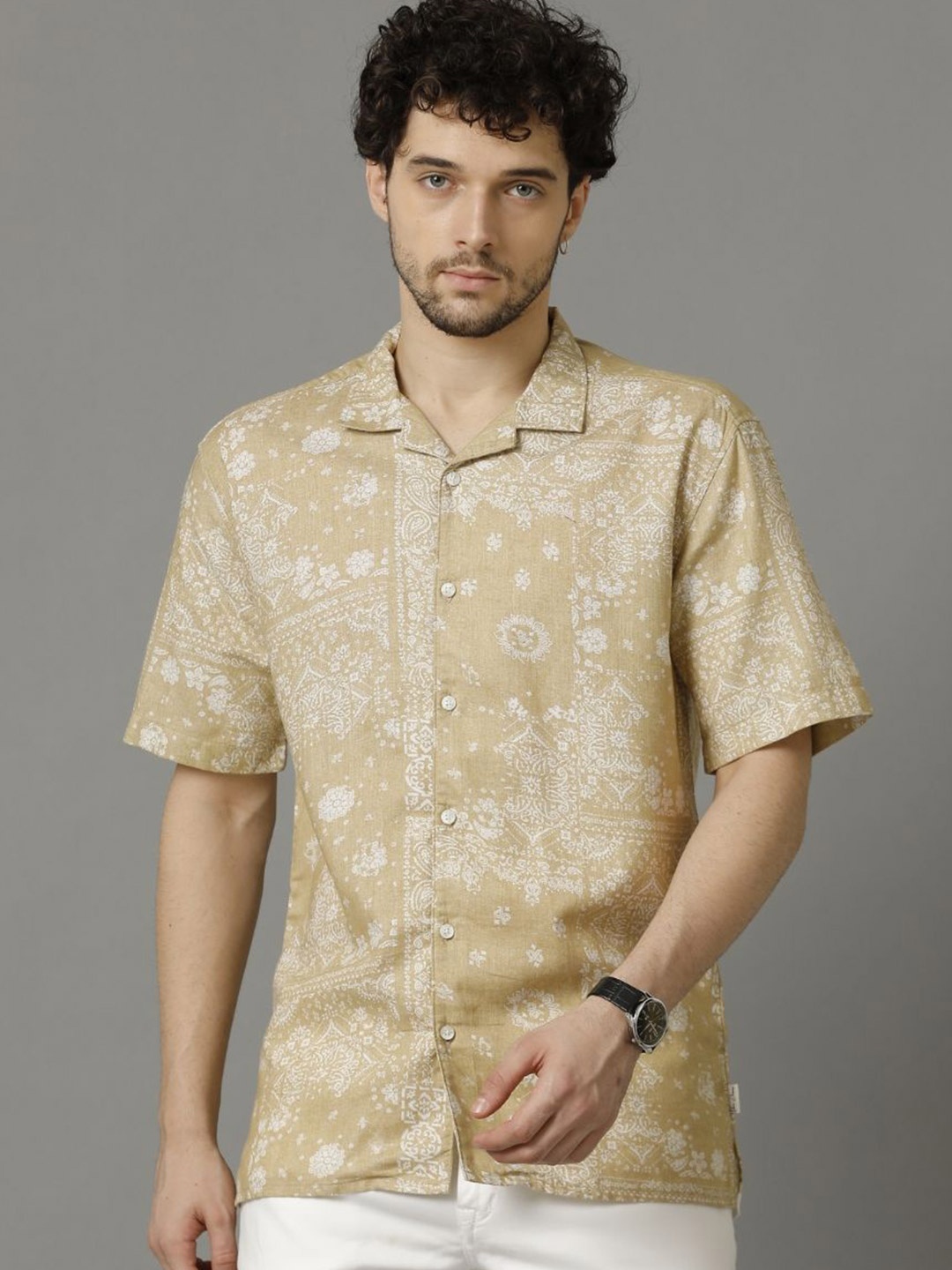 

Voi Jeans Men Opaque Printed Casual Shirt, Beige