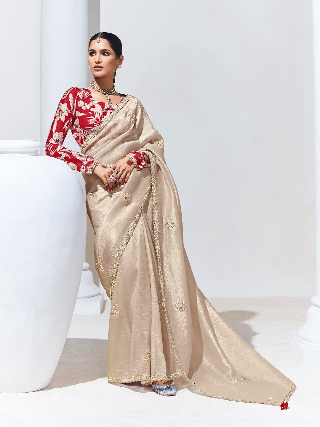 

House of D&S Embellished Beads and Stones Pure Silk Saree, Beige