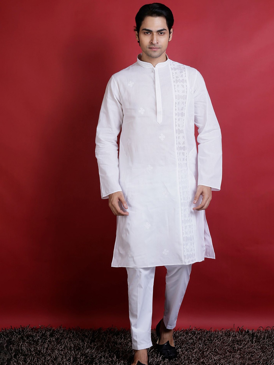 

KHAAS Men Floral Kurta, White