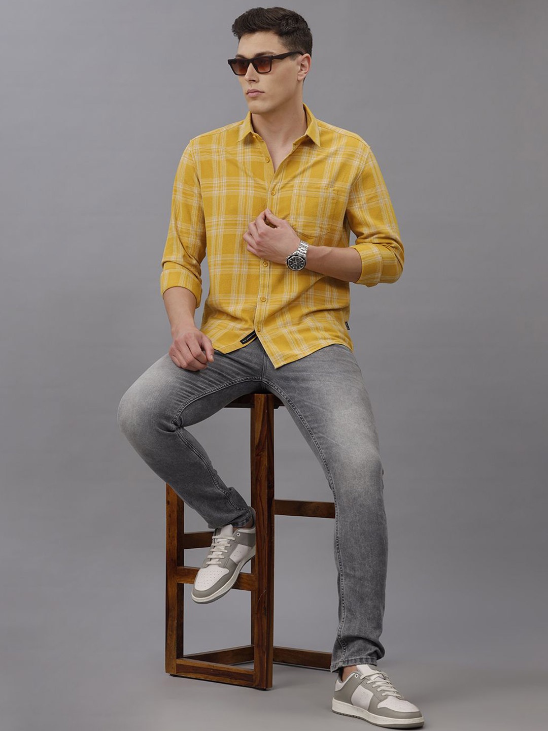 

Voi Jeans Men Tartan Checks Opaque Checked Casual Shirt, Gold