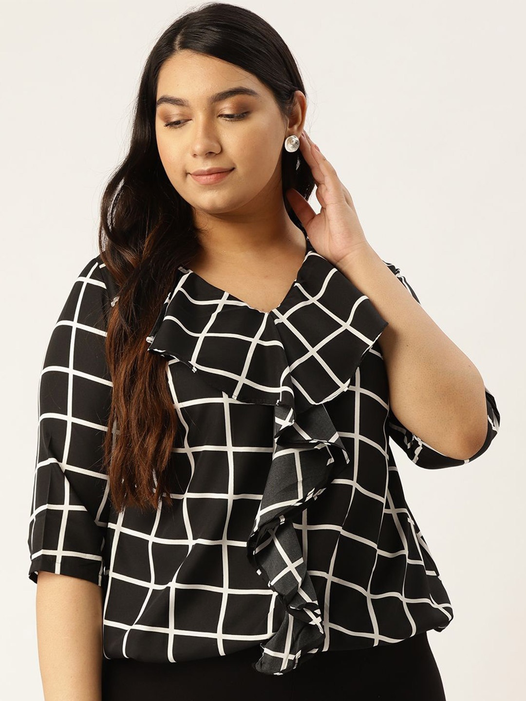 

theRebelinme Checked Ruffles Crepe Top, Black