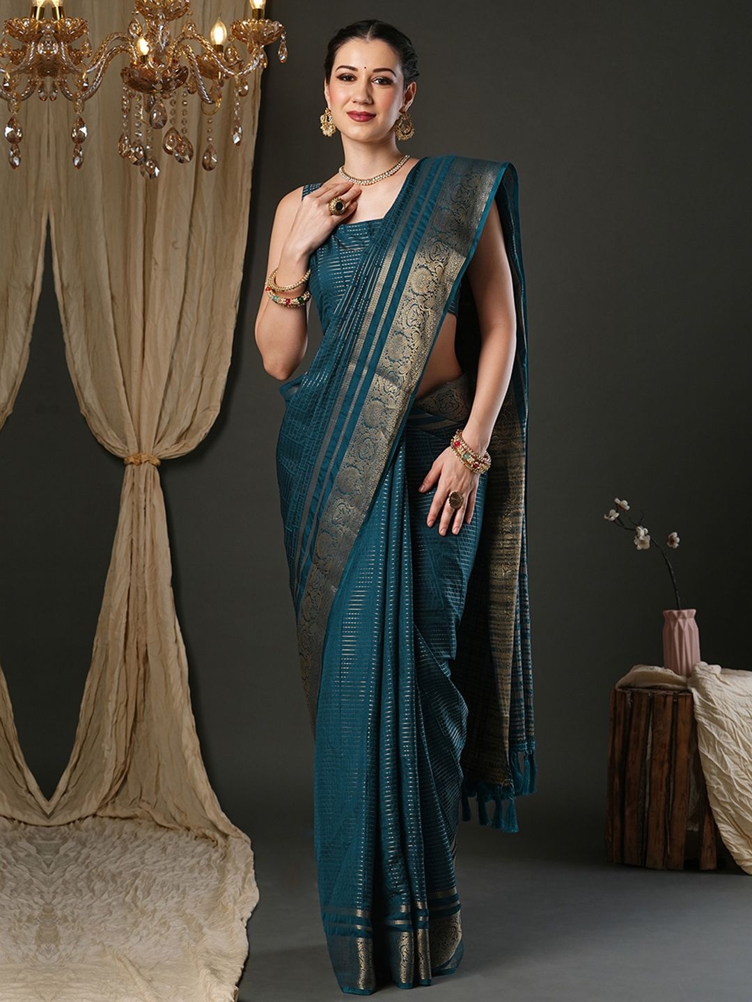 

Anouk Woven Design Zari Banarasi Saree, Teal