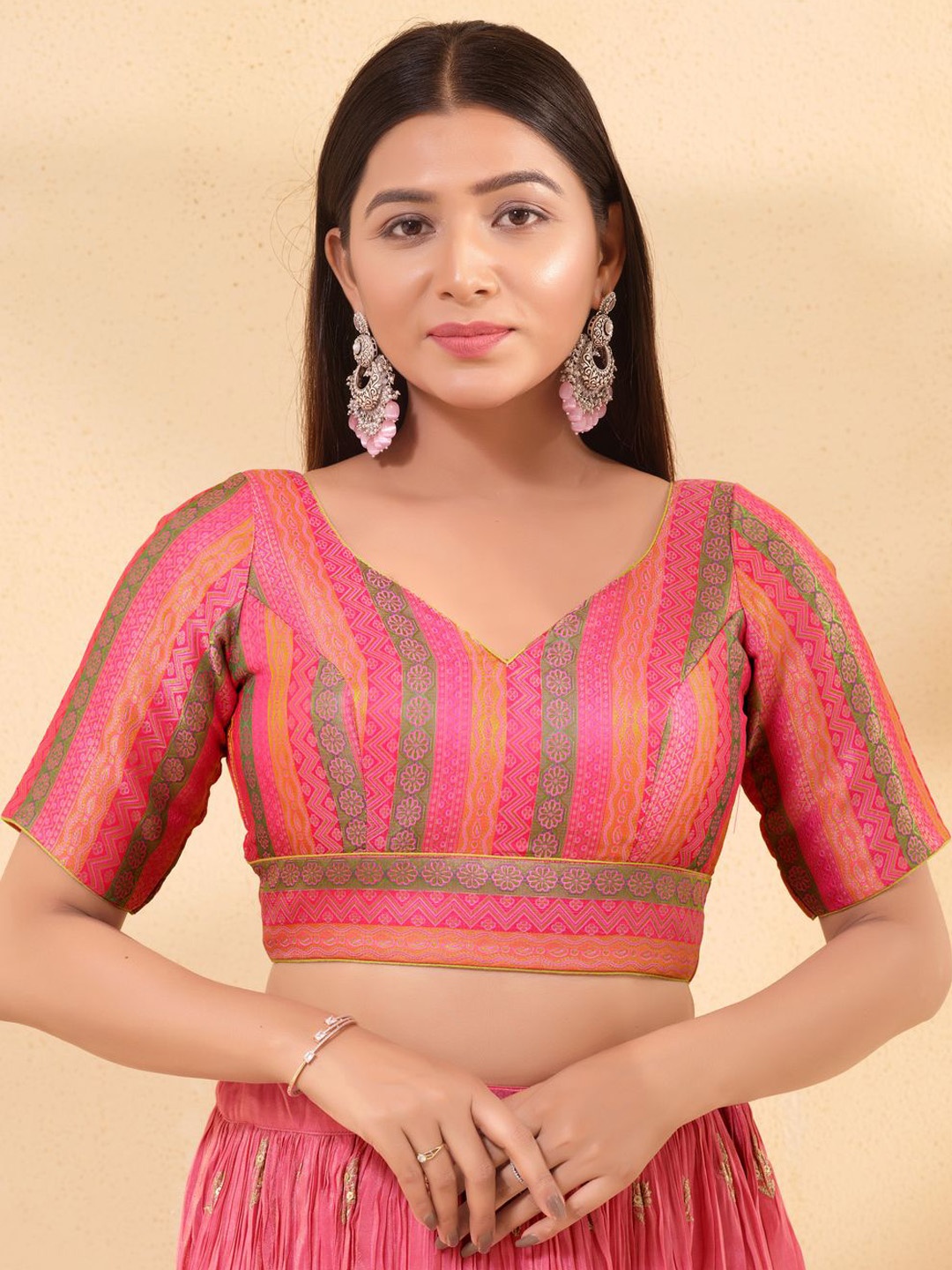 

VAMAS - THE DESIGNER BLOUSES Woven Design Brocade Sweetheart Neck Padded Saree Blouse, Pink
