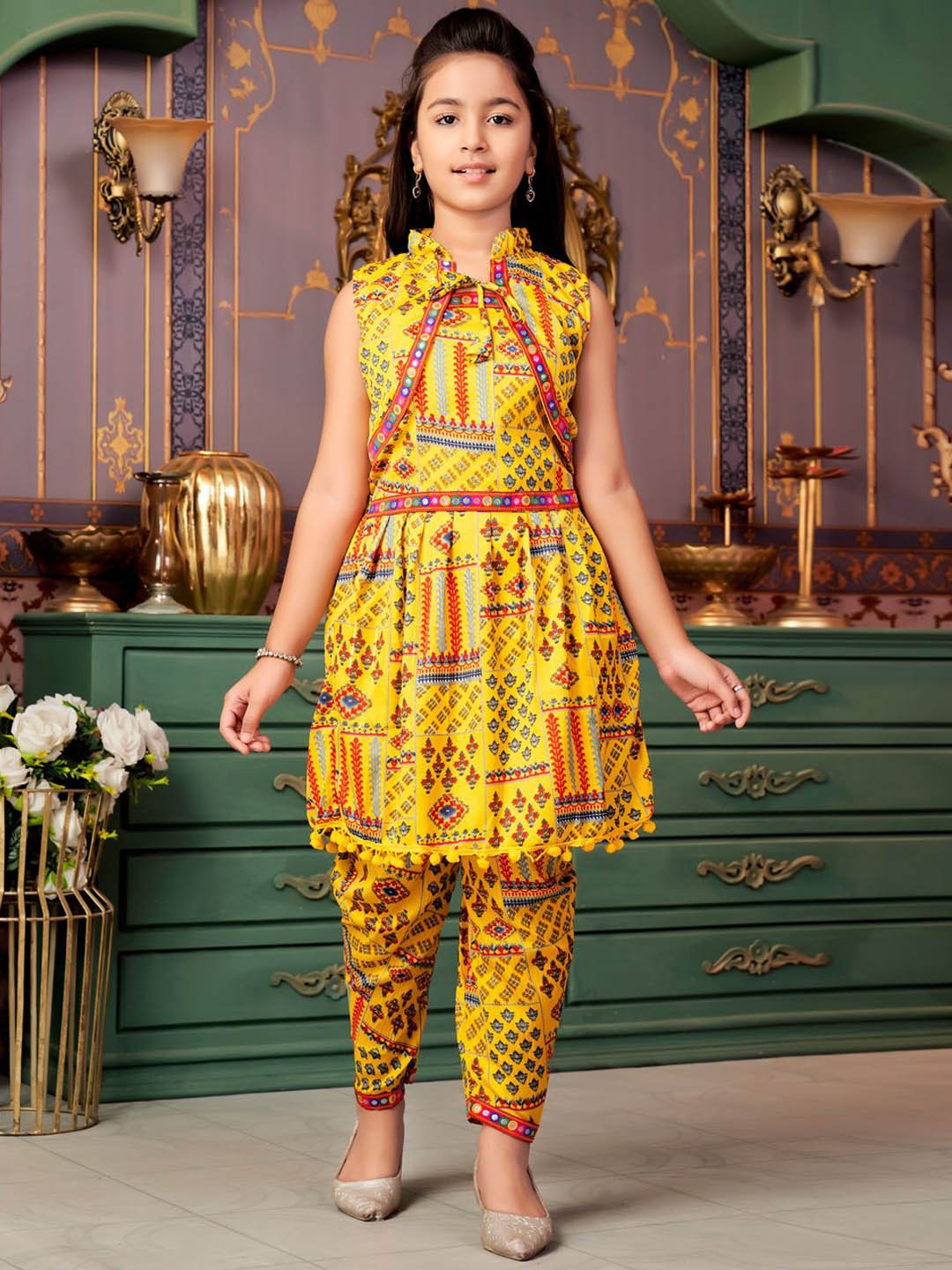 

Sangria Girls Printed Kurti Patiala Set With Jacket, Yellow