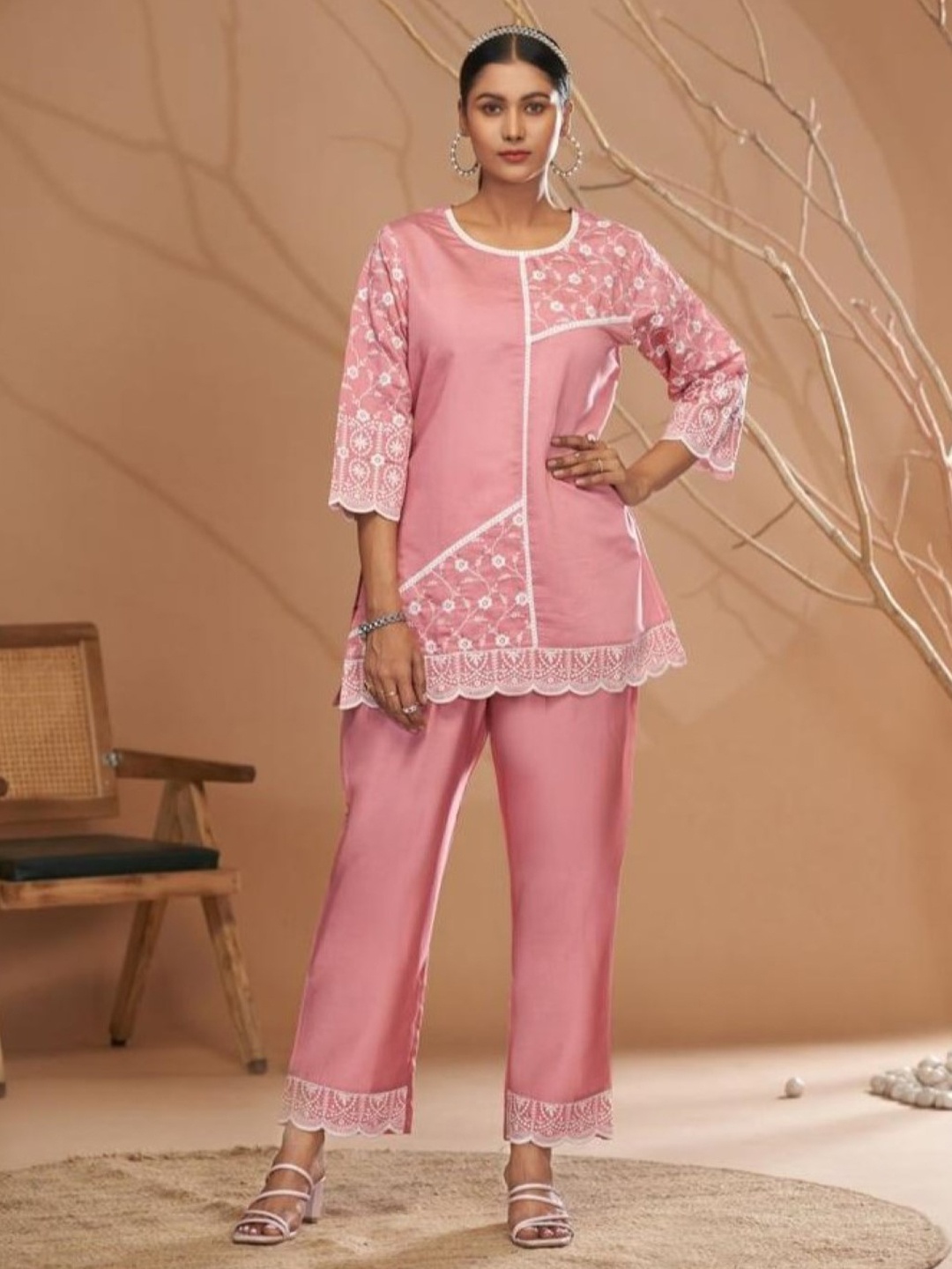 

AUTUMN LANE Jaideep Softpink Embroidered Tunic With Trousers Co-Ords, Pink