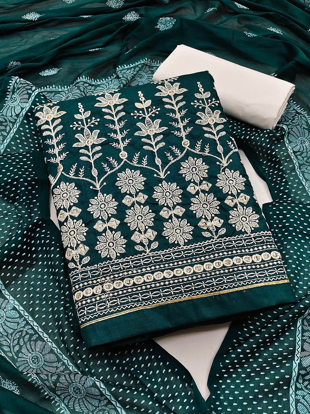 

HERE&NOW Embroidered Unstitched Dress Material, Green