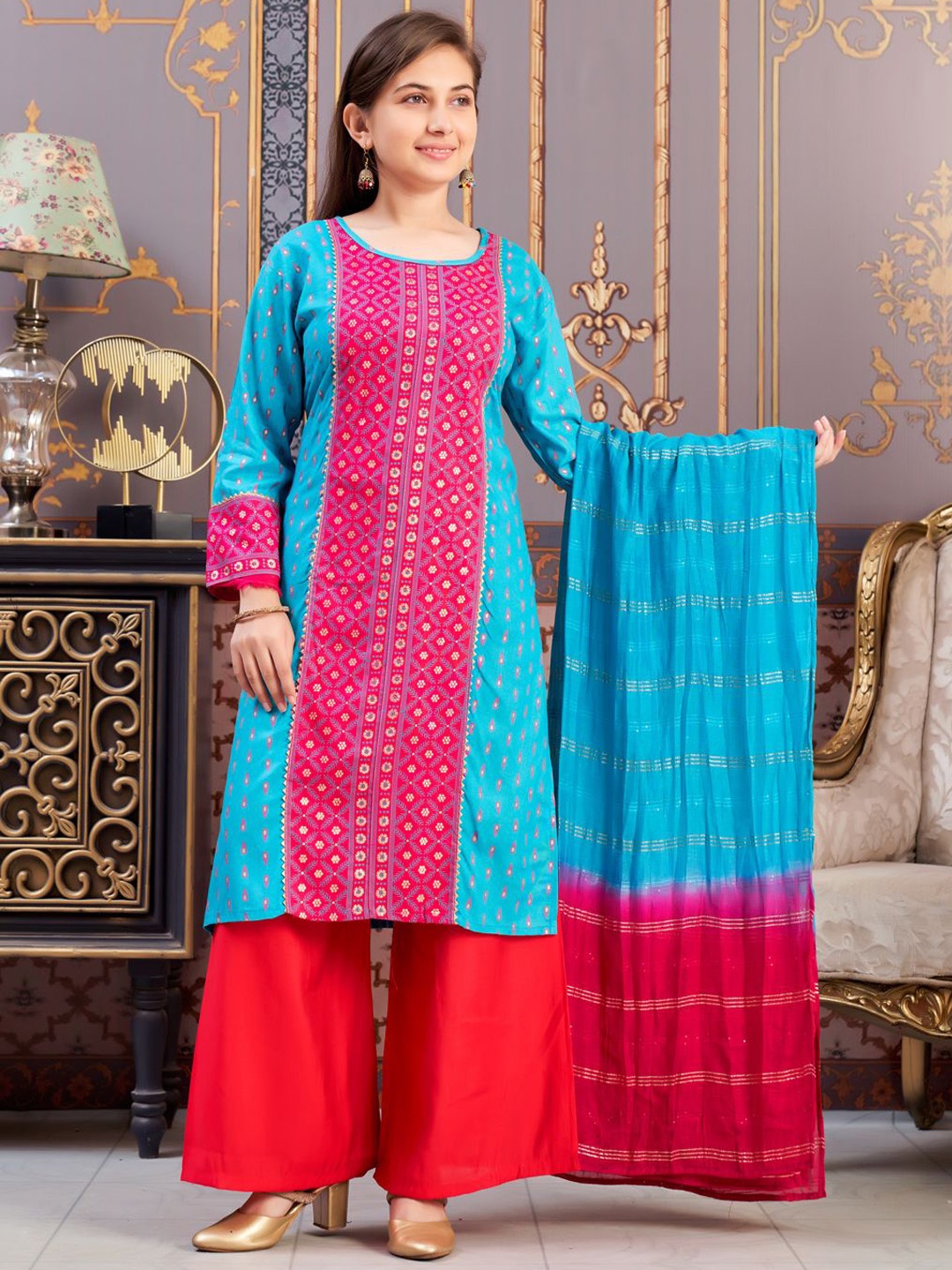 

Sangria Girls Foil Printed Straight Kurta, Blue