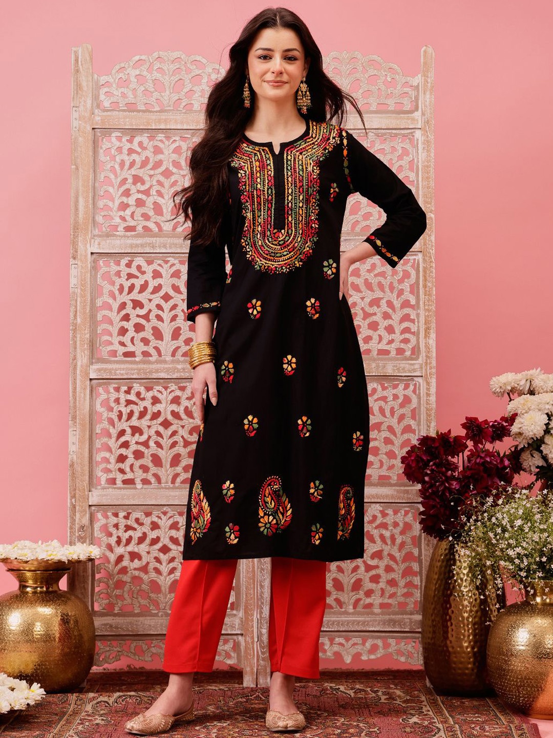 

ADA Women Ethnic Motifs Embroidered Chikankari Kurta, Black