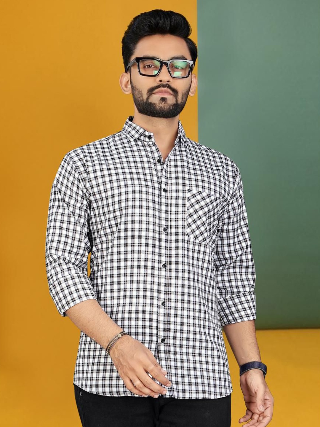 

Metronaut Men Classic Gingham Checks Opaque Checked Casual Shirt, Multi