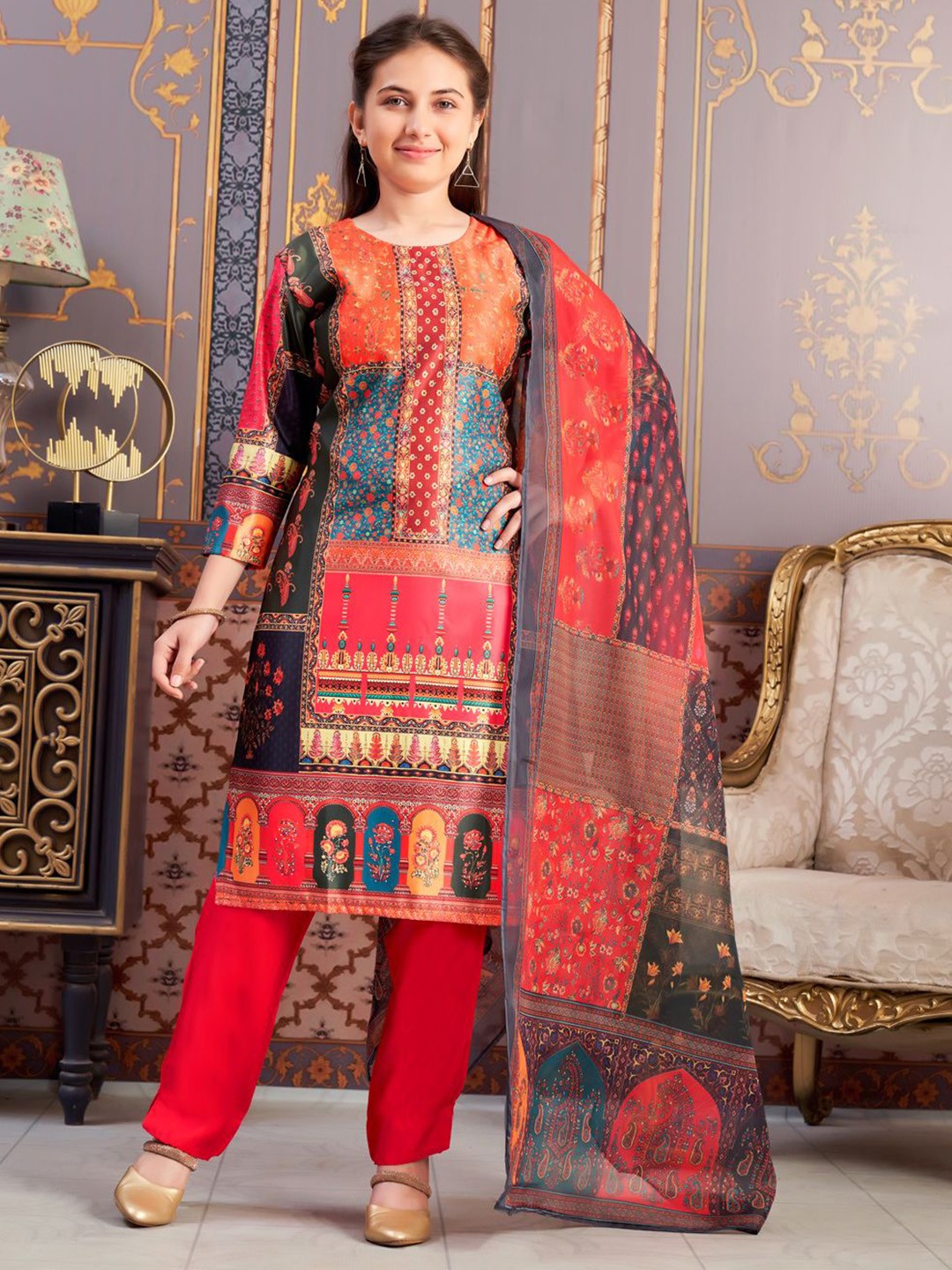 

BAESD Girls Ethnic Motifs Printed Straight Kurta With Trousers & Dupatta, Red