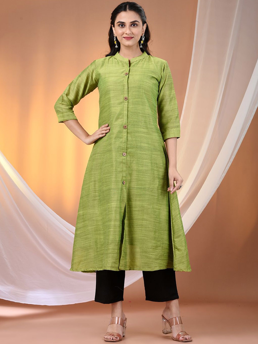 

Charukriti Women Kurta, Green