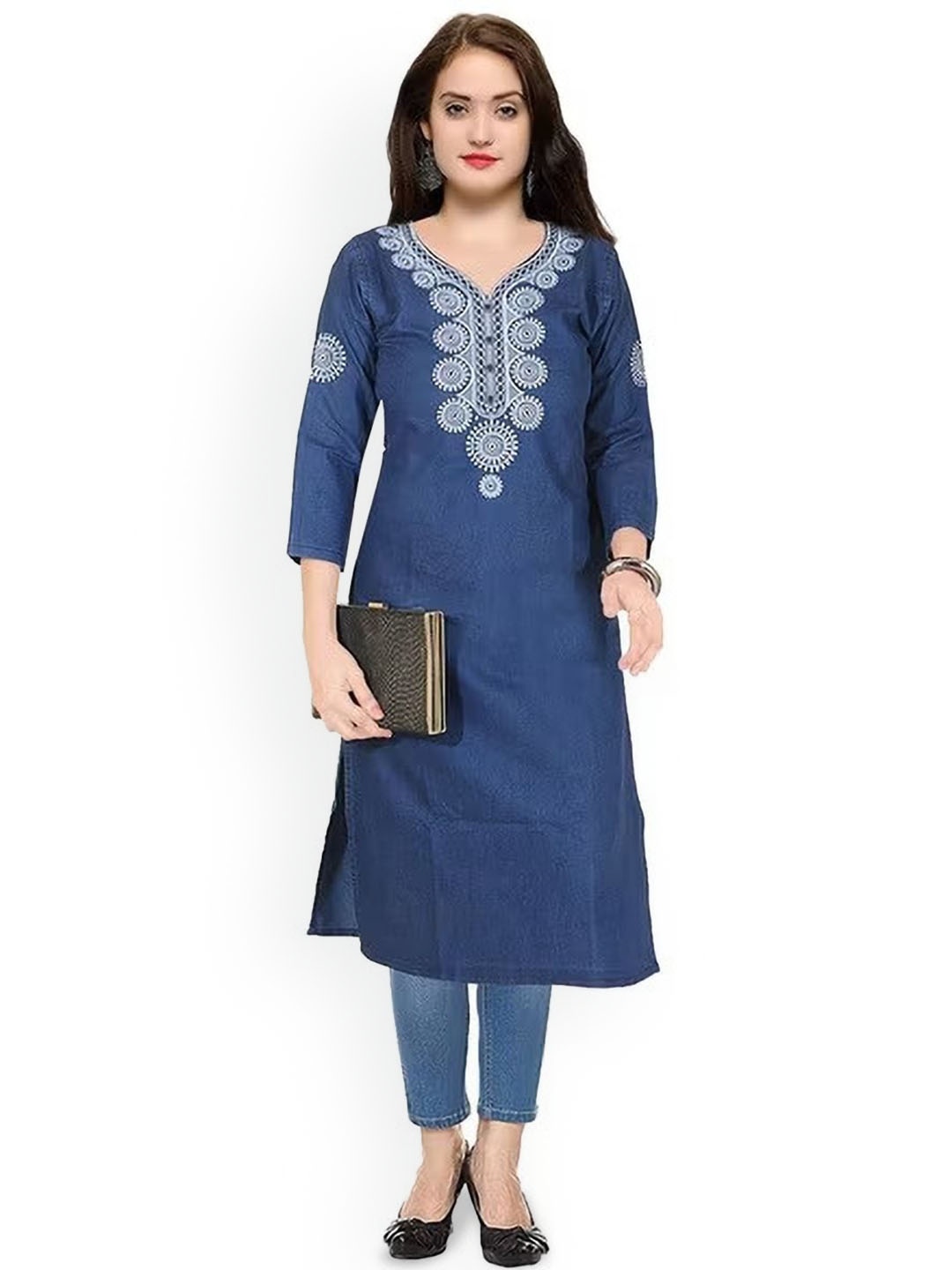 

CEFALU Women Floral Embroidered Thread Work Denim Kurta, Blue