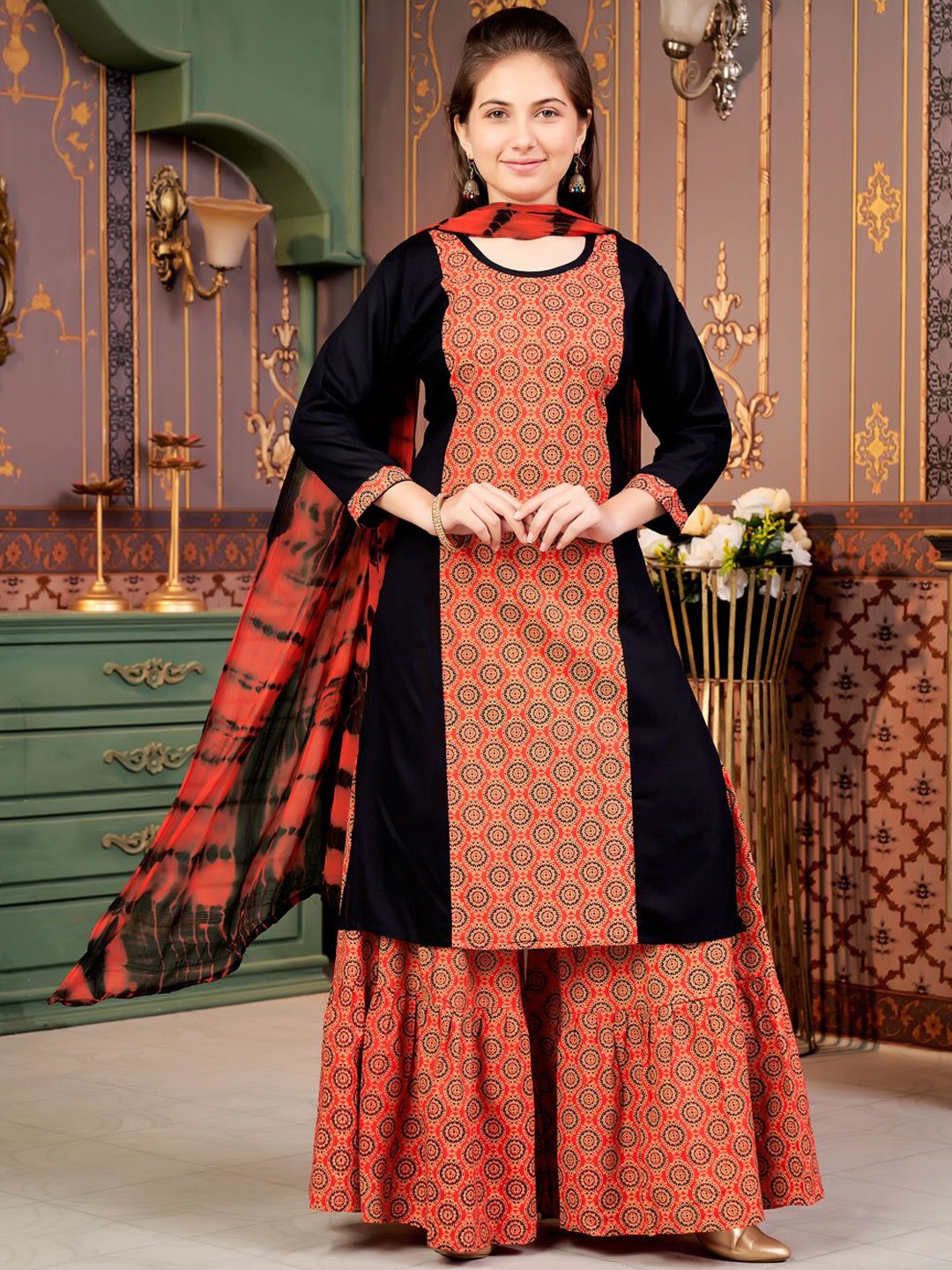 

BAESD Girls Ethnic Motifs Printed Flared Sleeves Sequinned Kurta, Black