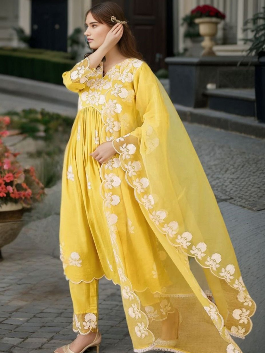 

KALINI Floral Embroidered V Neck Thread Work Kurta With Trousers & Dupatta, Yellow
