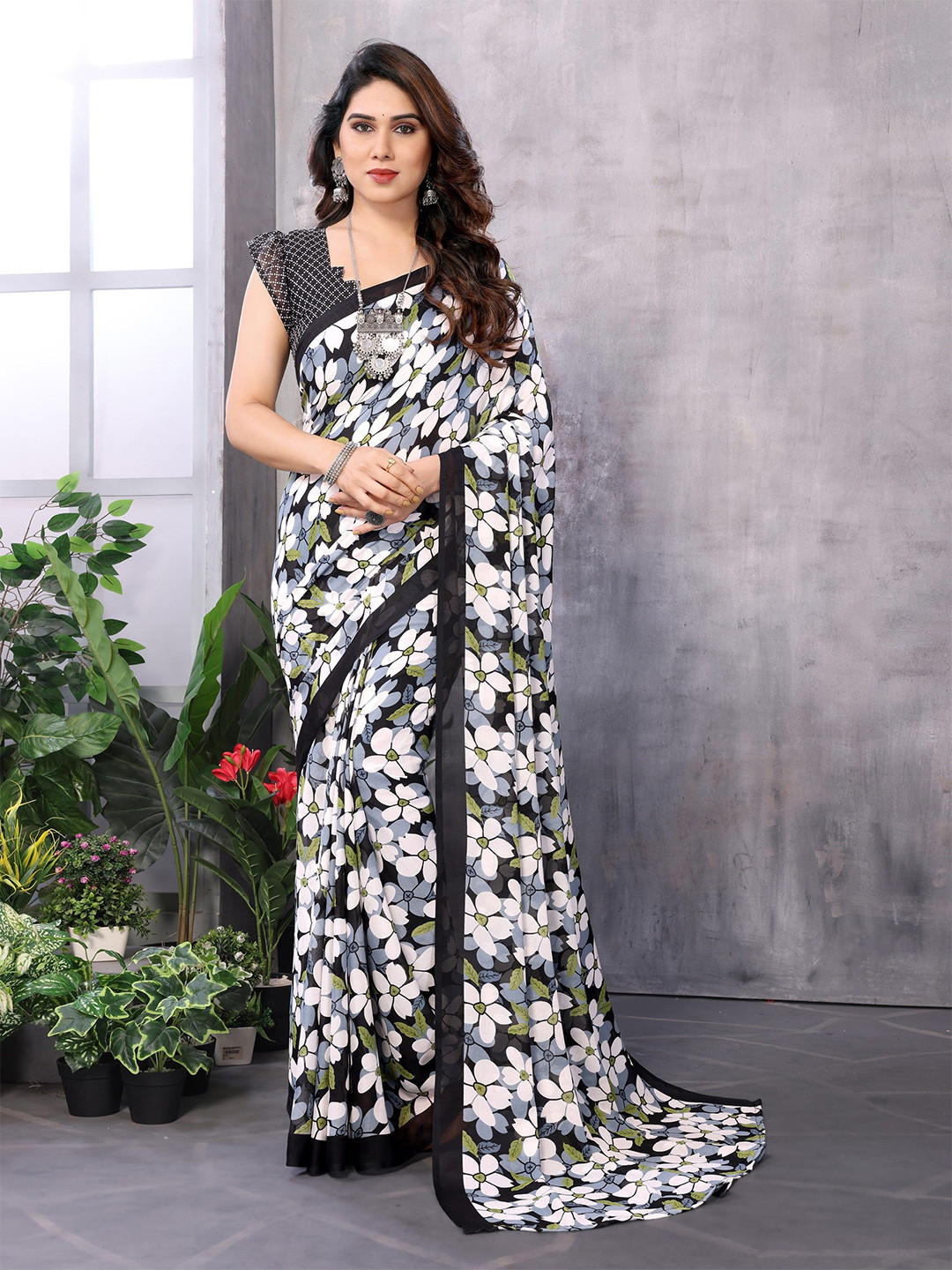 

Nirmohi Fashion Floral Printed Saree With Unstitched Blouse Piece, Black