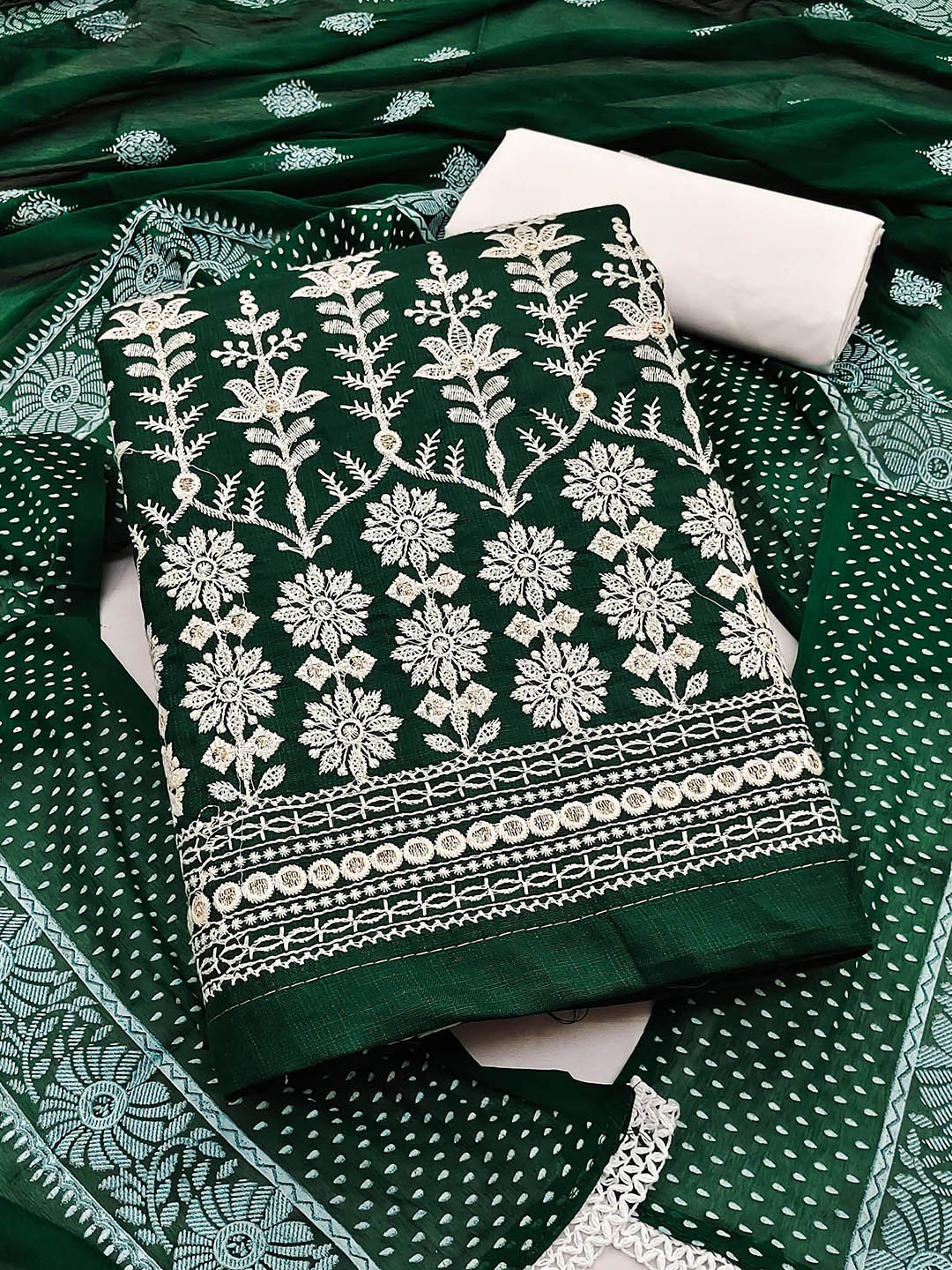 

HERE&NOW Embroidered Unstitched Dress Material, Green