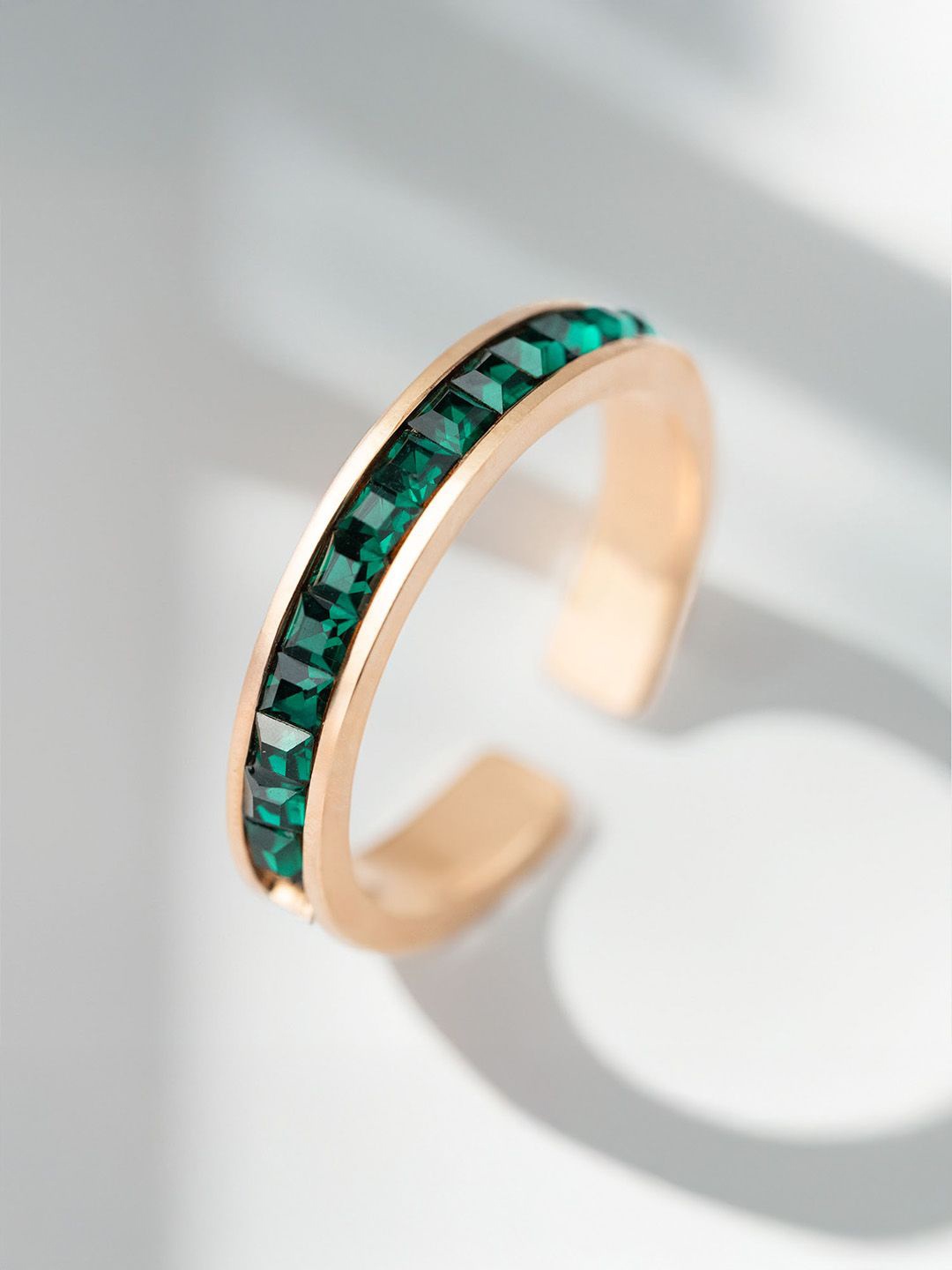 

Mesmerize Crystals Stone-Studded Adjustable Finger Ring, Rose gold