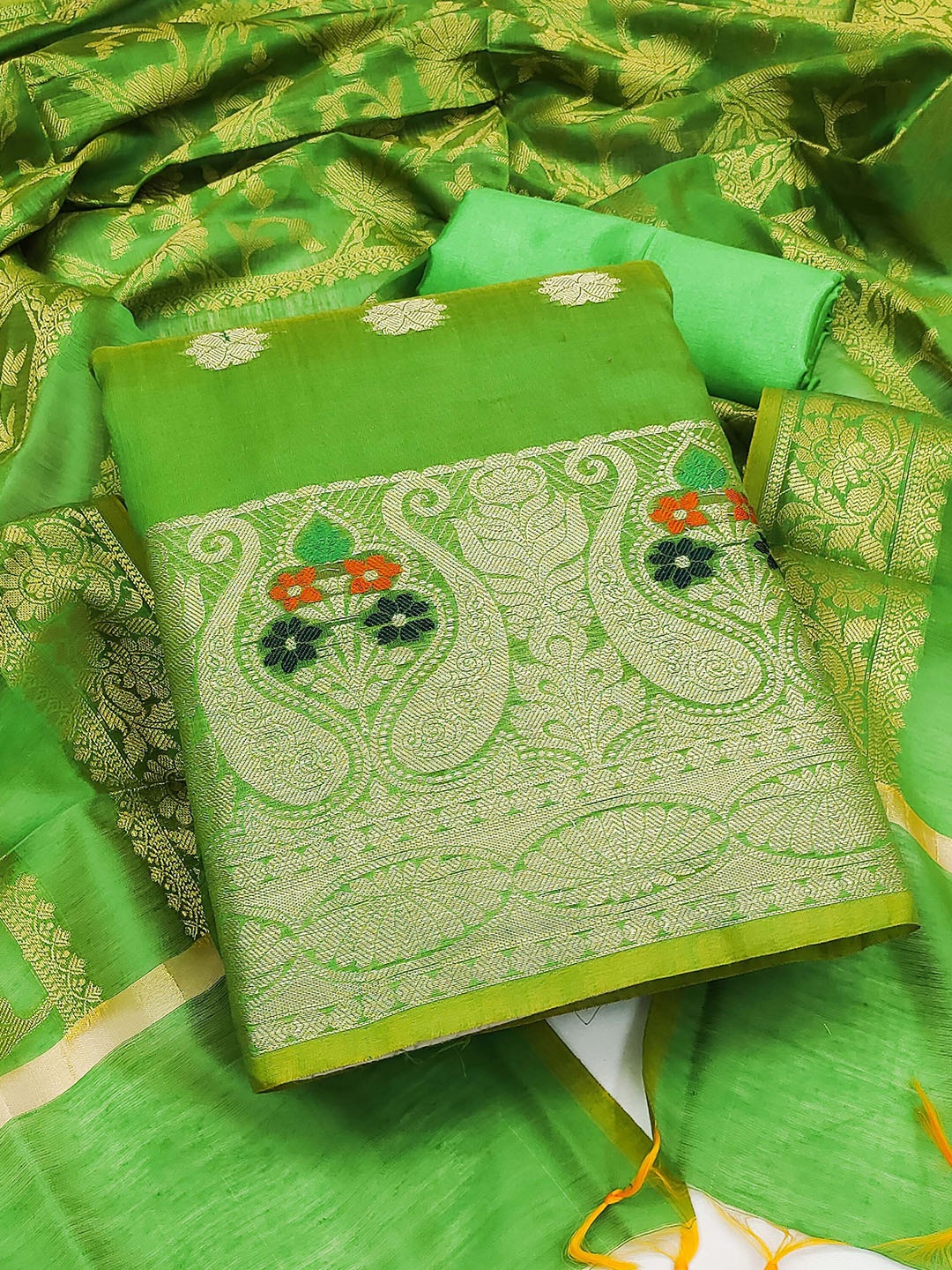 

HERE&NOW Embellished Unstitched Dress Material, Green