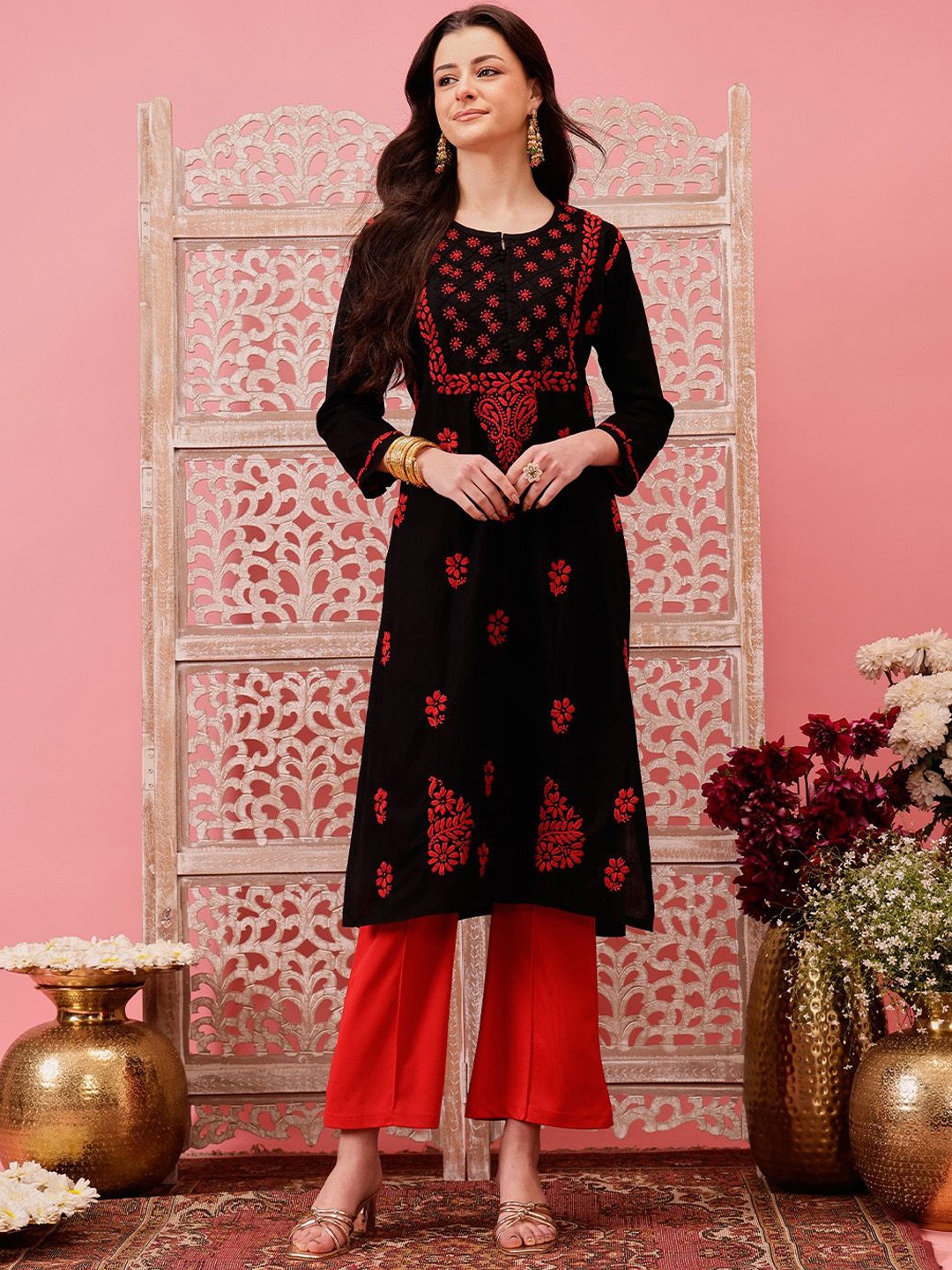 

ADA Women Ethnic Motifs Embroidered Chikankari Kurta, Black
