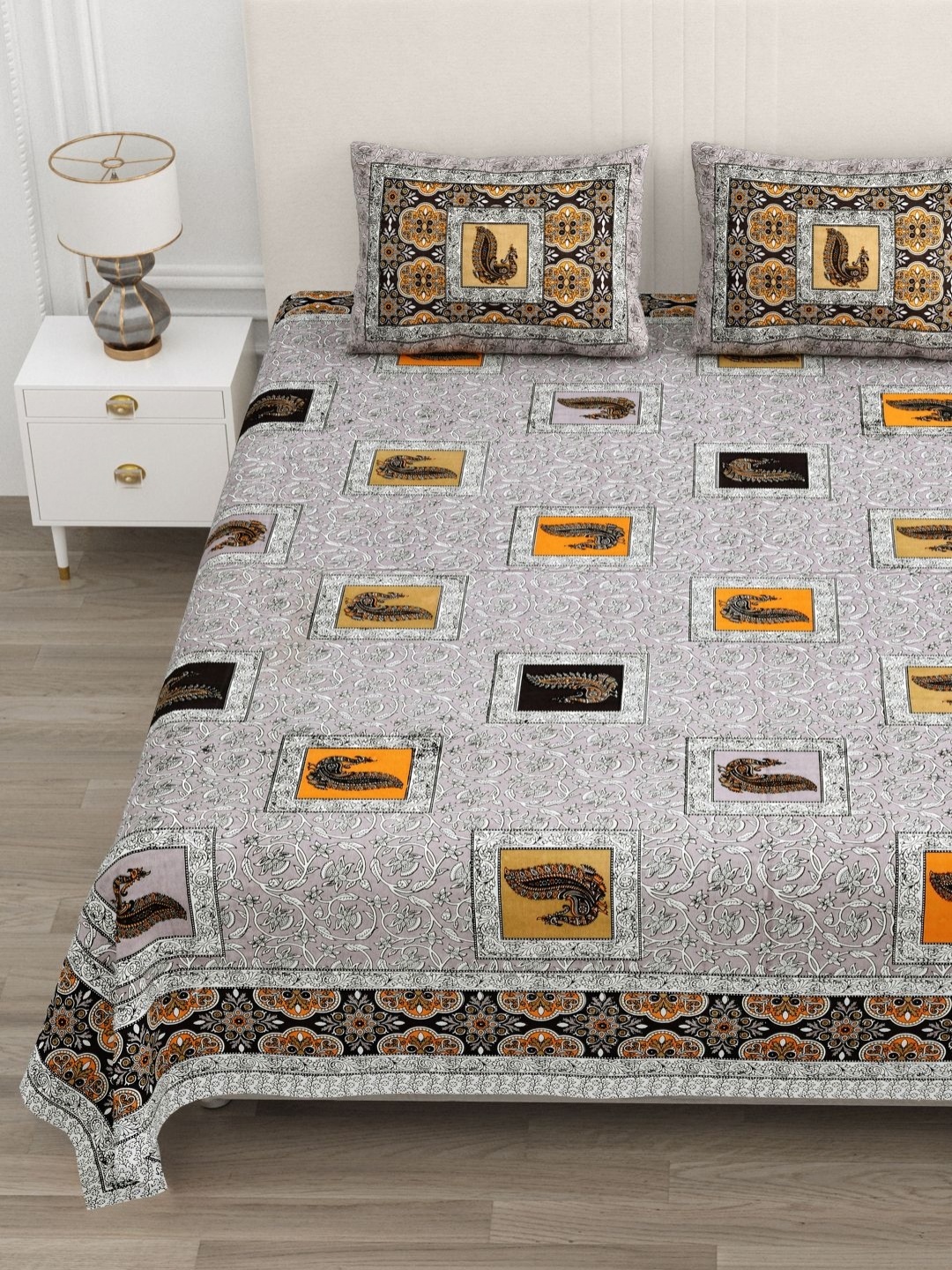 

Qfab Grey Floral 250 TC King Bedsheet with 2 Pillow Covers